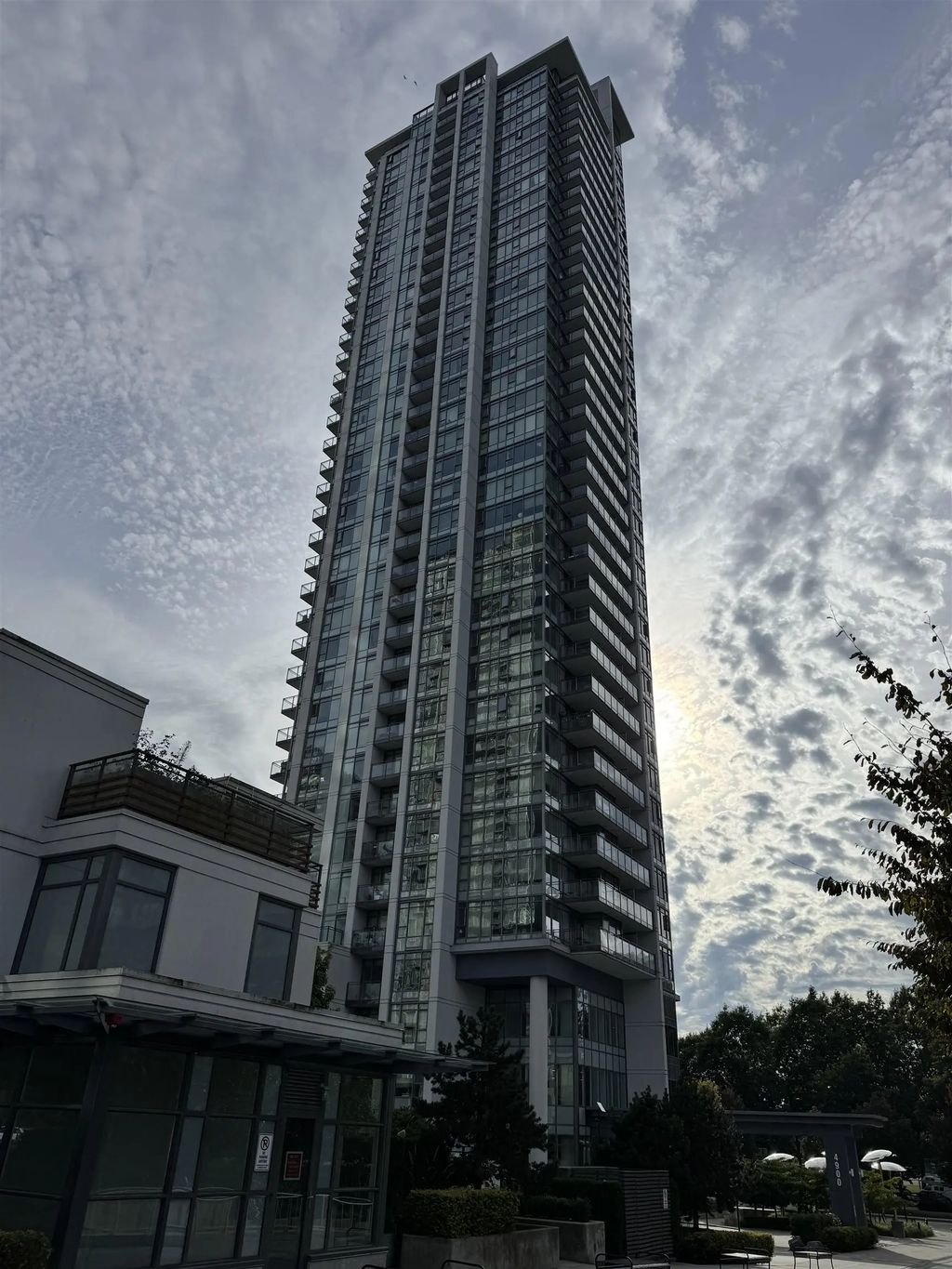 4900 Lennox Lane 303, Burnaby