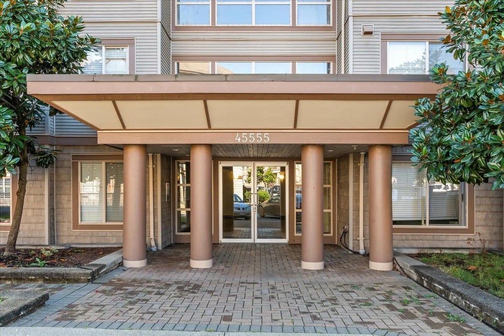 45555 Yale Road 109, Chilliwack