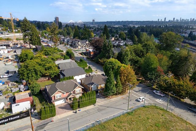 575 Alderson Avenue, Coquitlam