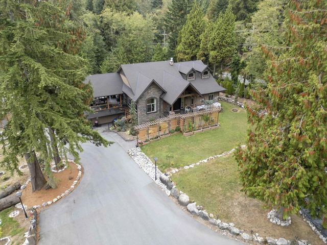 27242 Dewdney Trunk Road, Maple Ridge