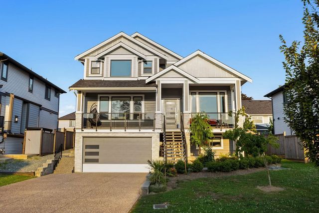 8394 Mctaggart Street, Mission