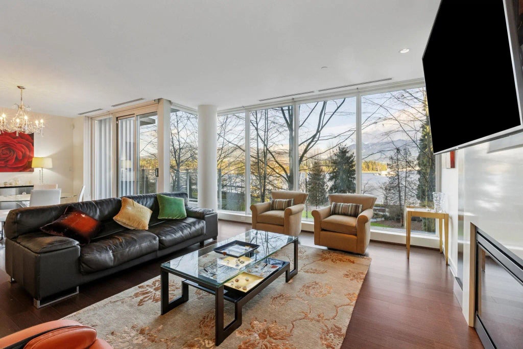 1139 W Cordova Street Th102, Vancouver