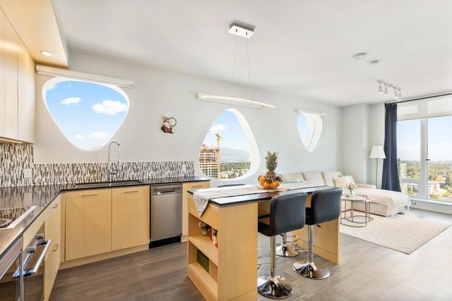13495 Central Avenue 3701, Surrey