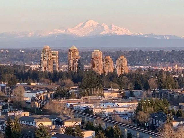 5051 Imperial Street 2103, Burnaby