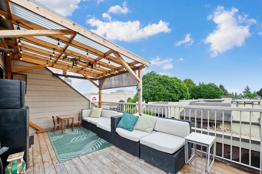 777 Eighth Street 410, New Westminster