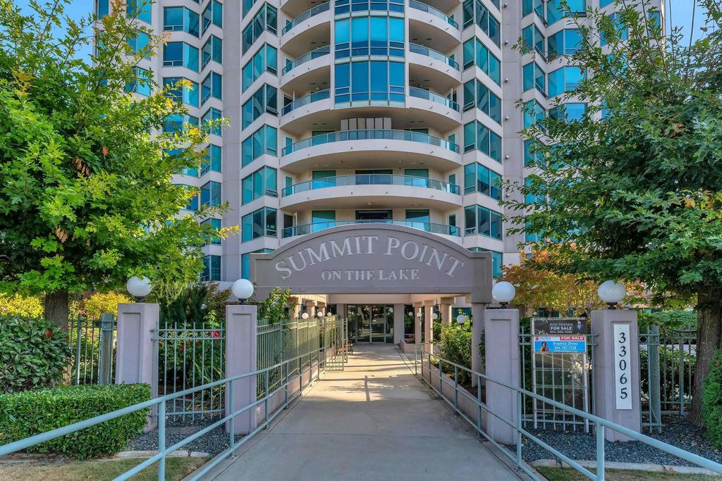 33065 Mill Lake Road 801, Abbotsford