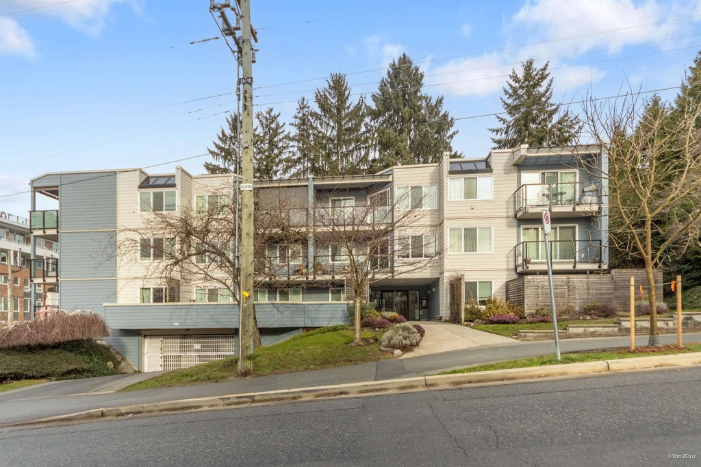 156 W 21st Street 208, North Vancouver