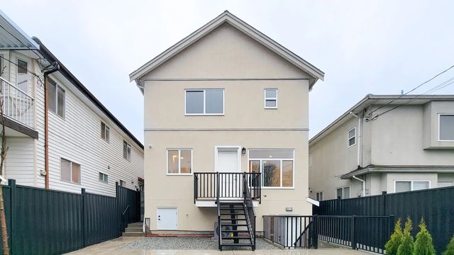 3433 E 23rd Avenue, Vancouver