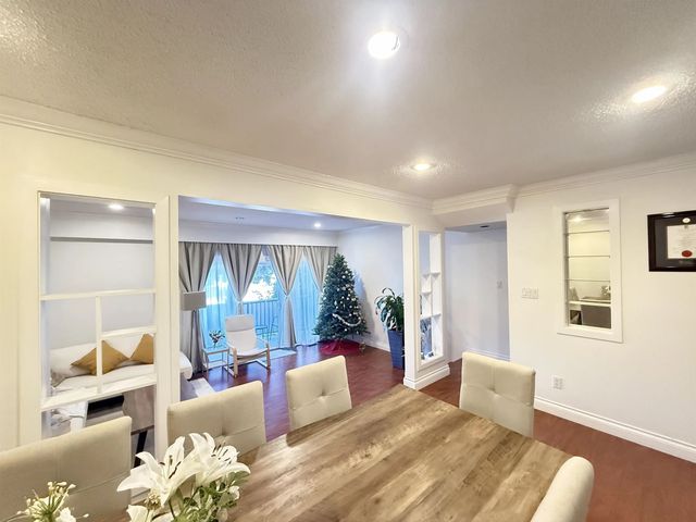 6722 Kneale Place, Burnaby