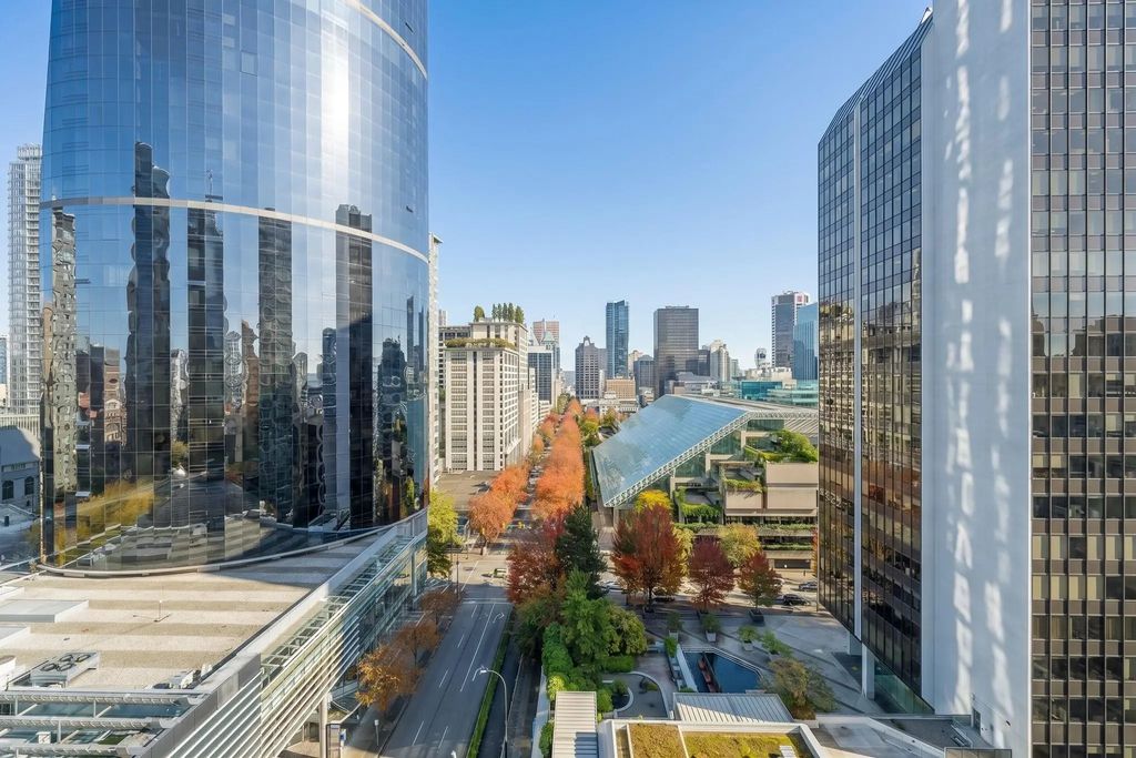 1068 Hornby Street 1805, Vancouver