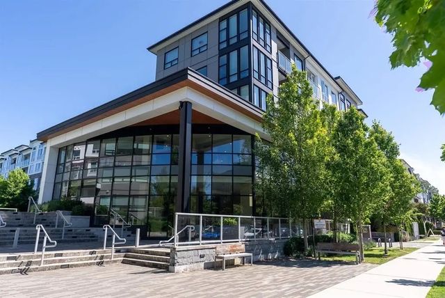9233 Odlin Road 315, Richmond