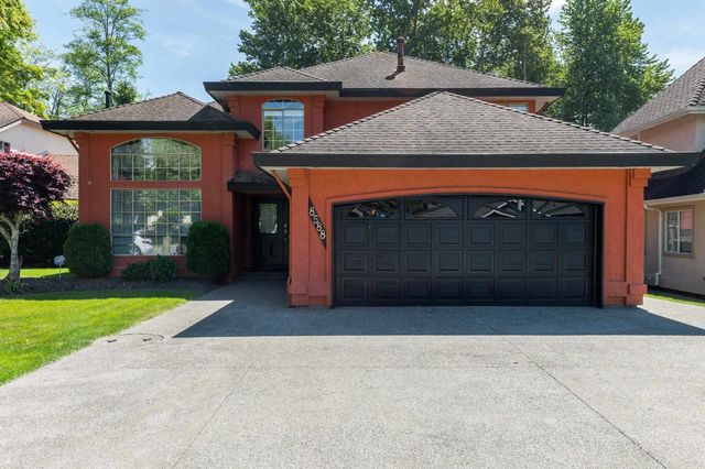 8588 141 Street, Surrey