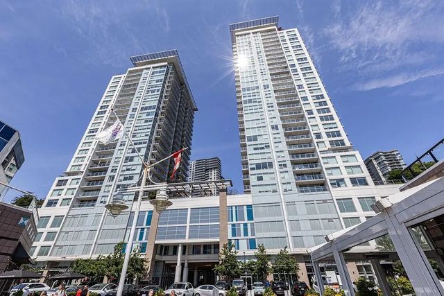 908 Quayside Drive 705, New Westminster
