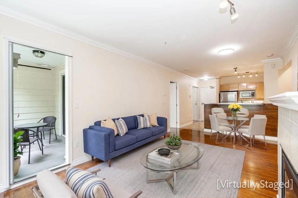 3625 Windcrest Drive 103, North Vancouver