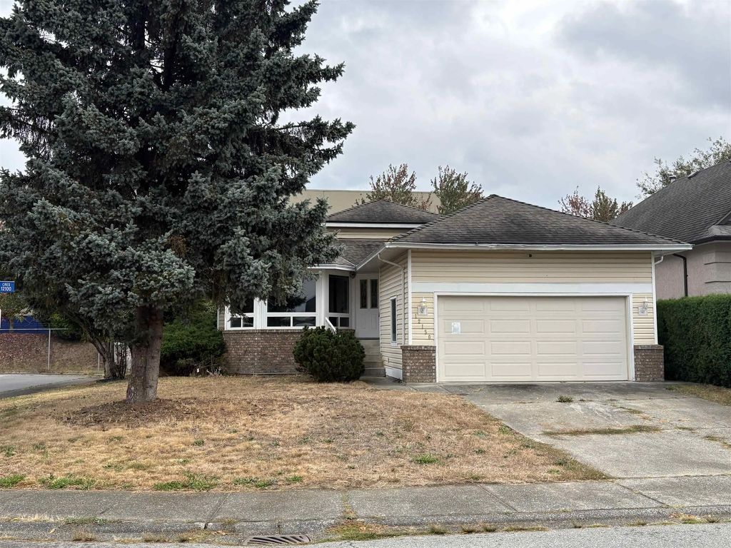 12150 Chestnut Crescent, Pitt Meadows