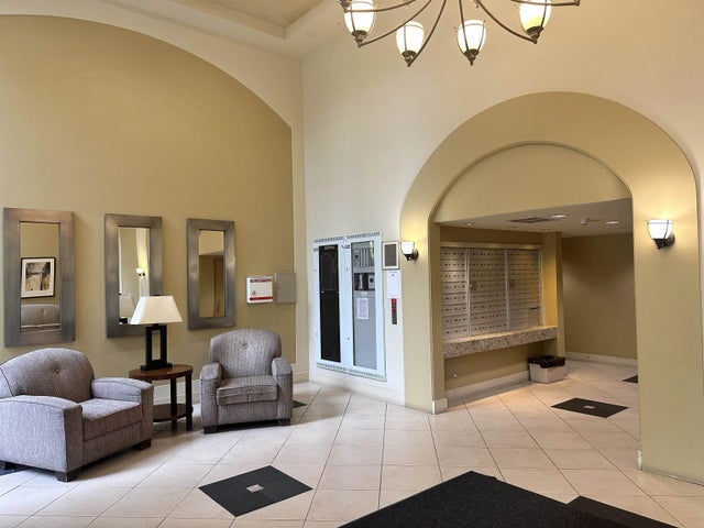 8460 Granville 803, Richmond