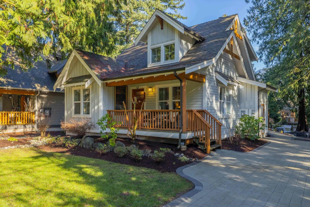 1818 Tree House Trail, Lindell Beach