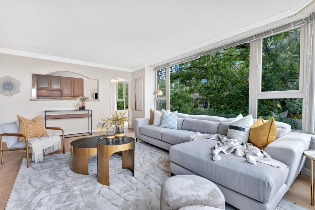 1675 Hornby Street 203, Vancouver