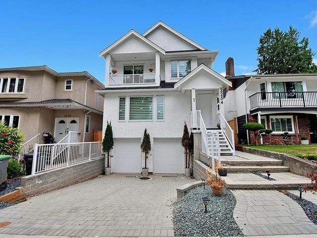 2254 E 24th Avenue 1, Vancouver