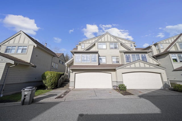 10238 155a Street 18, Surrey