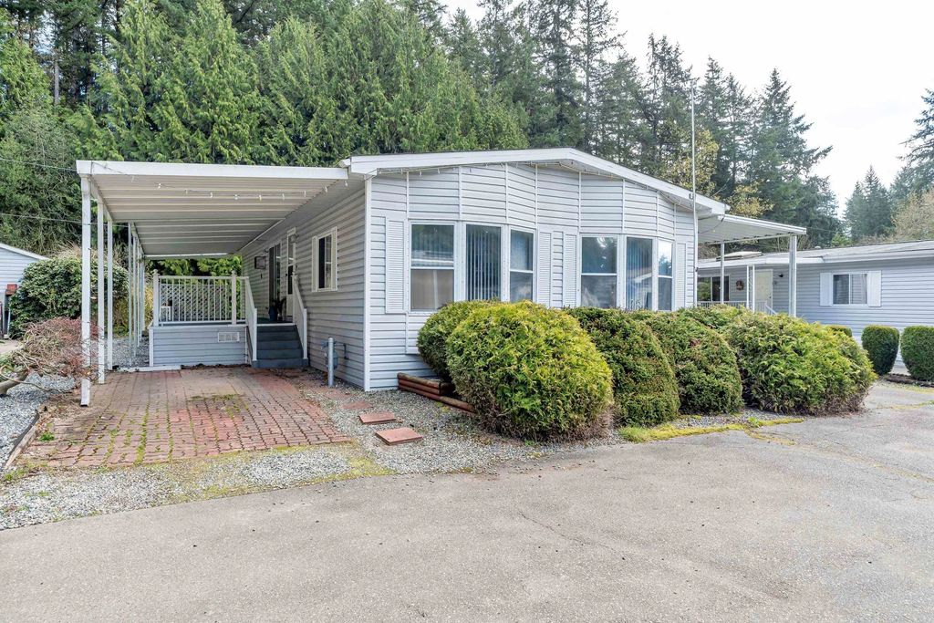 20071 24 Avenue 242, Langley