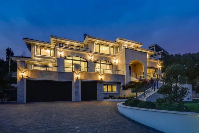 805 King Georges Way, West Vancouver