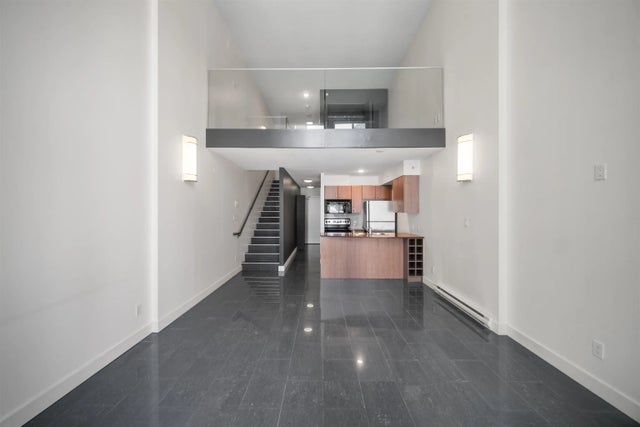 610 Granville Street 606, Vancouver