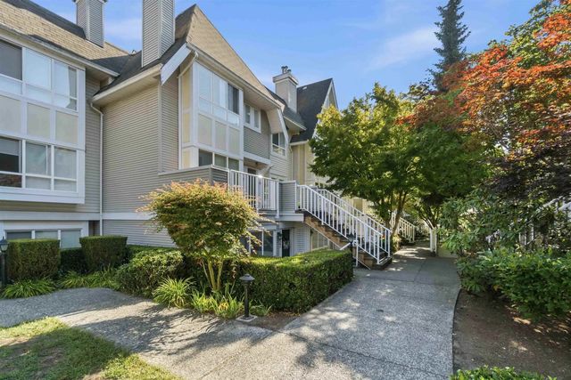 6577 Southoaks Crescent 13, Burnaby