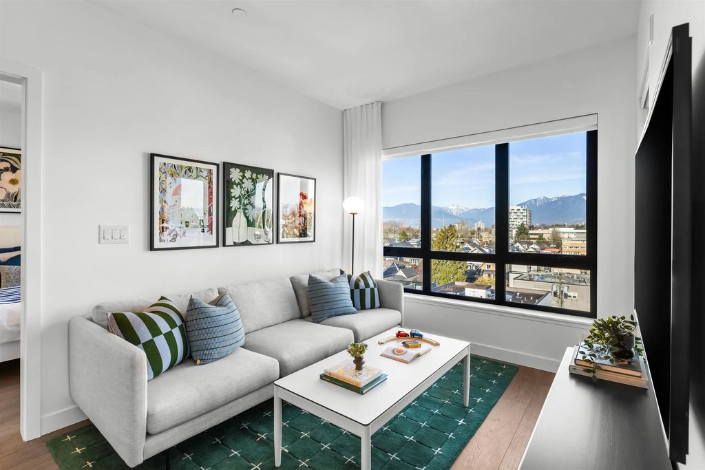 1680 E 12th Avenue 405, Vancouver