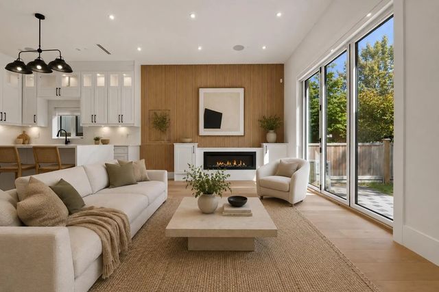 4463 Walden Street 1, Vancouver