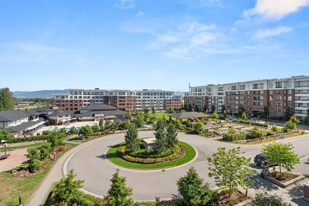 8150 207 Street D423, Langley