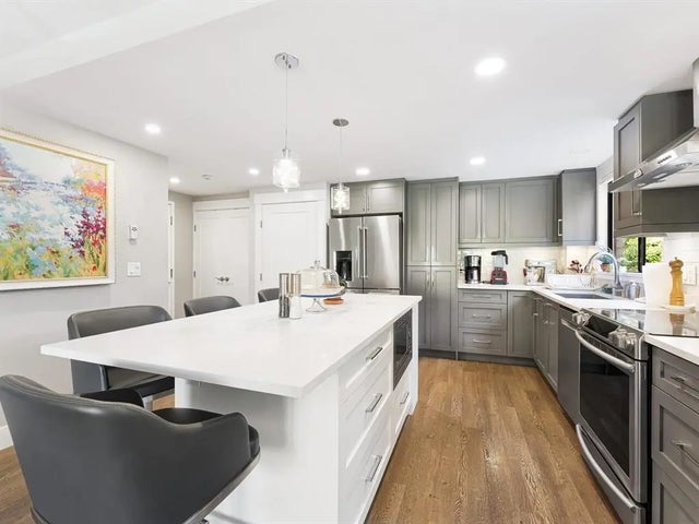 6282 Kathleen Avenue 303, Burnaby