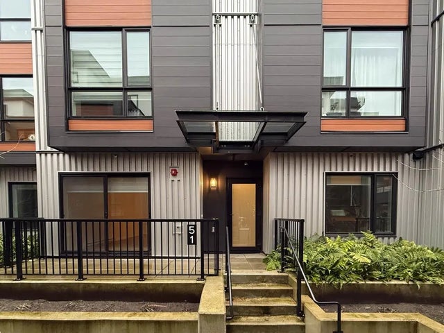 2070 E 20th Avenue G34, Vancouver