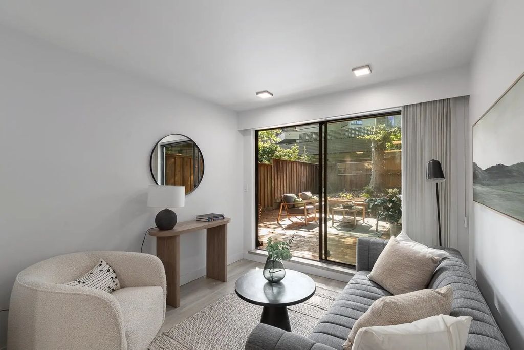 2410 Cornwall Avenue 207, Vancouver