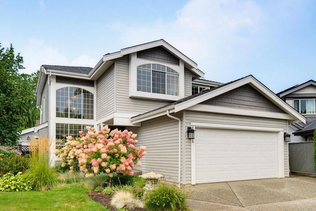 22105 45a Avenue, Langley
