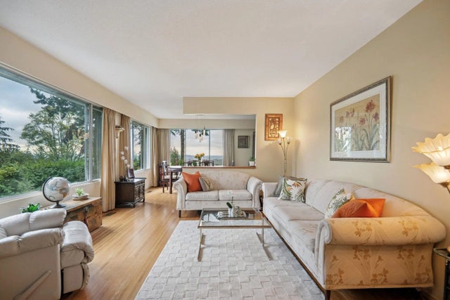 1089 Kilmer Road, North Vancouver