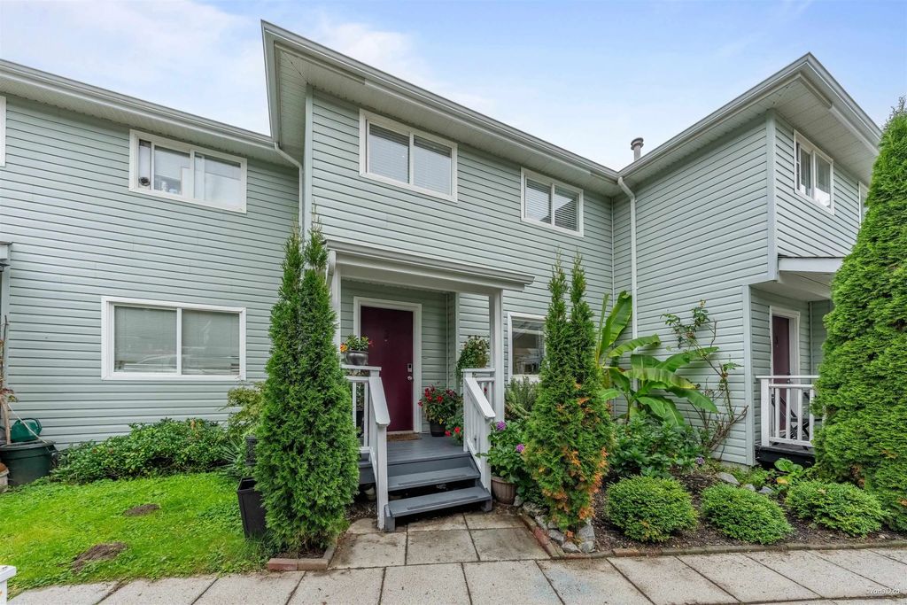 8745 Government Street 2, Burnaby