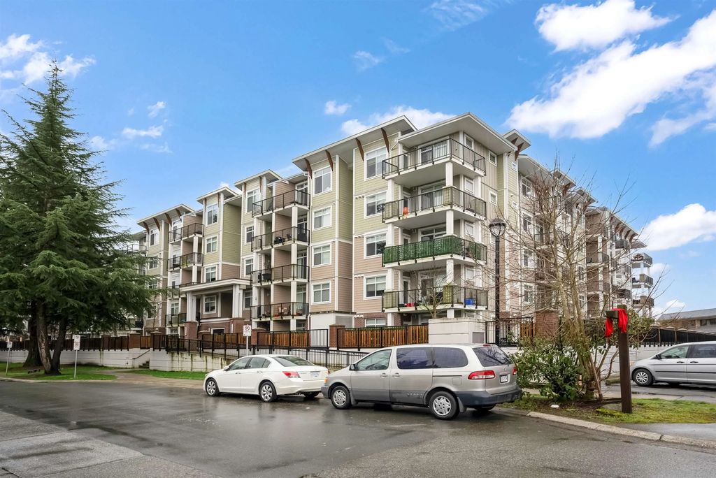 20686 Eastleigh Crescent 107, Langley