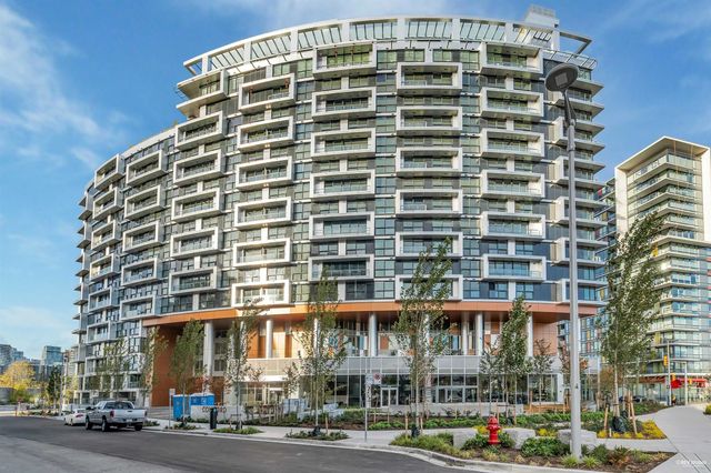 1768 Cook Street 801, Vancouver