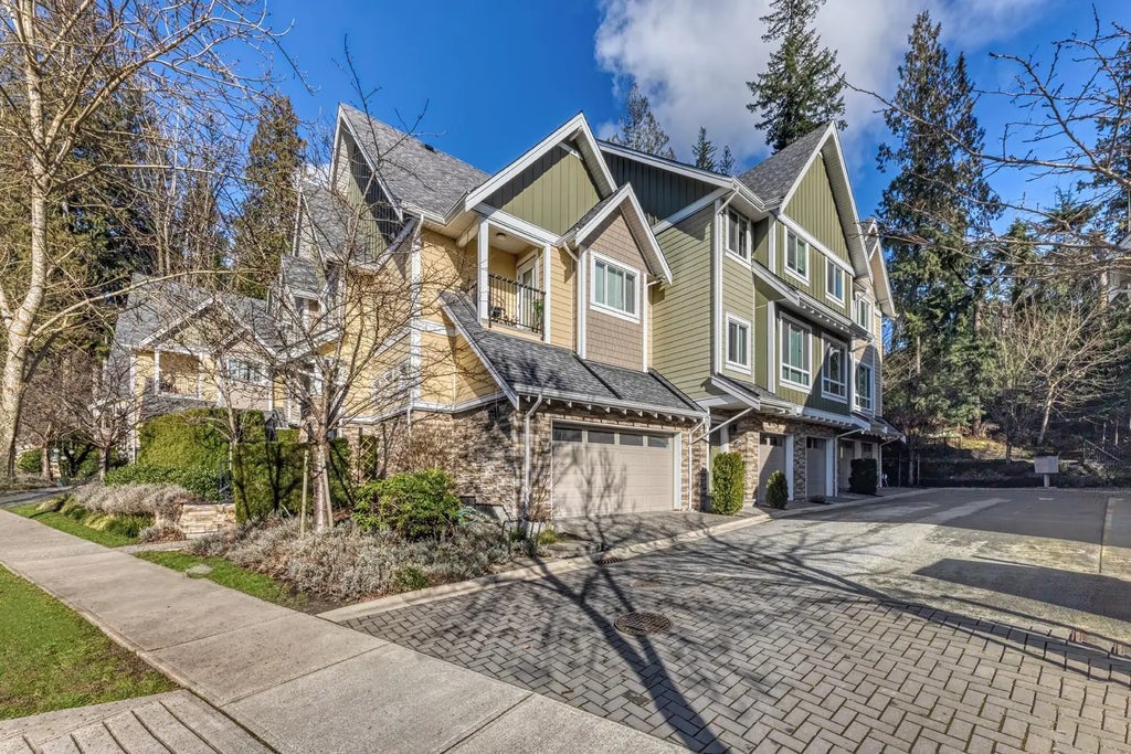 1405 Dayton Street 303, Coquitlam