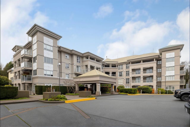 10533 University Drive 313, Surrey