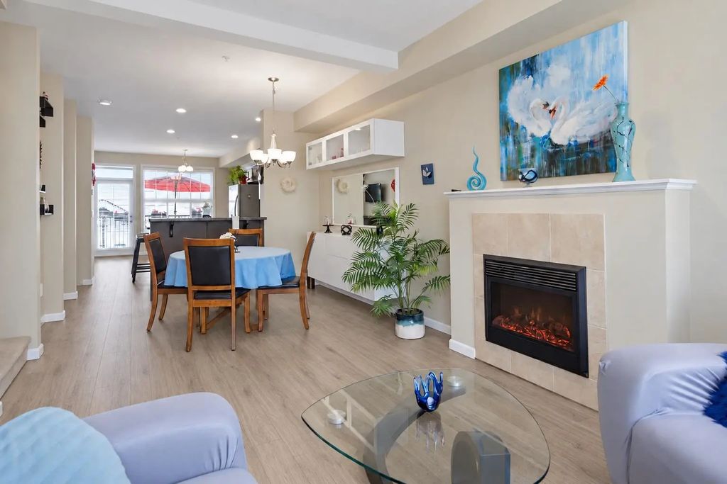 20831 70 Avenue 15, Langley