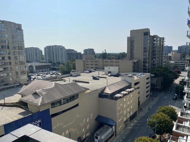 7988 Ackroyd Road 1213, Richmond