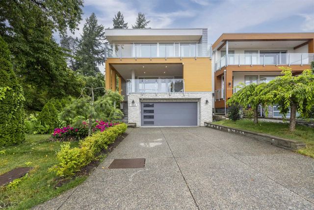 1245 Kent Street, White Rock