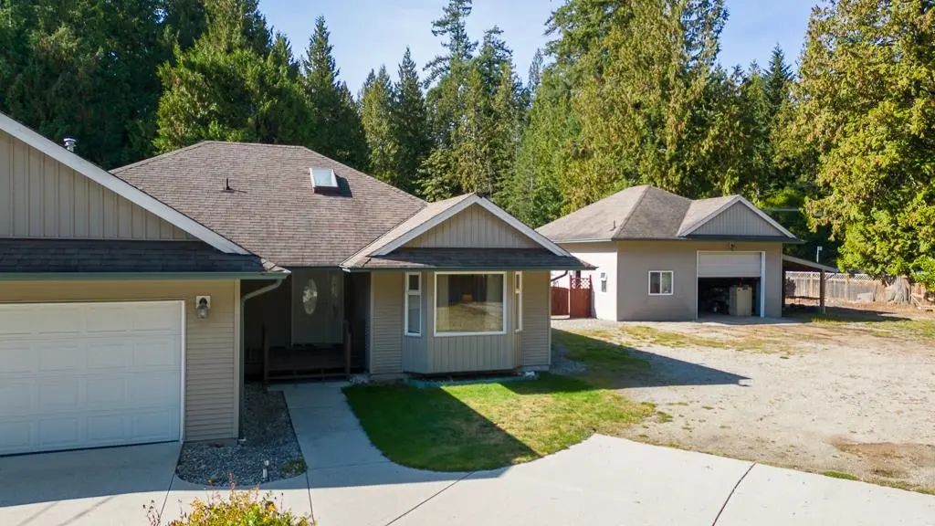 619 Ocean View, Gibsons
