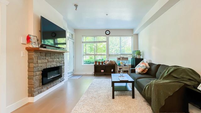 2288 Welcher Avenue 101, Port Coquitlam