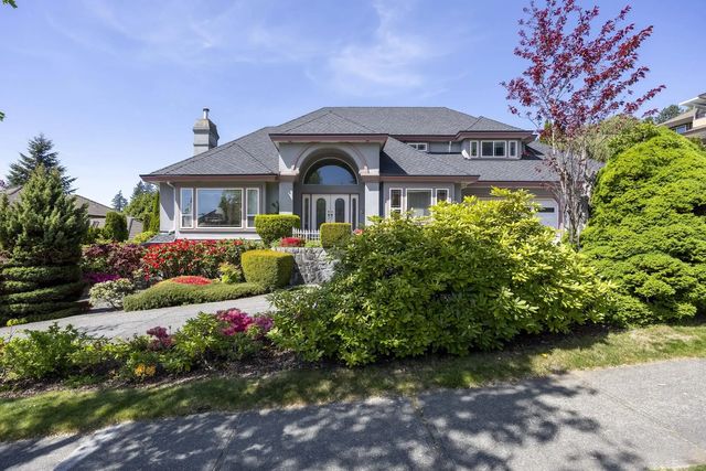 3022 Plateau Boulevard, Coquitlam
