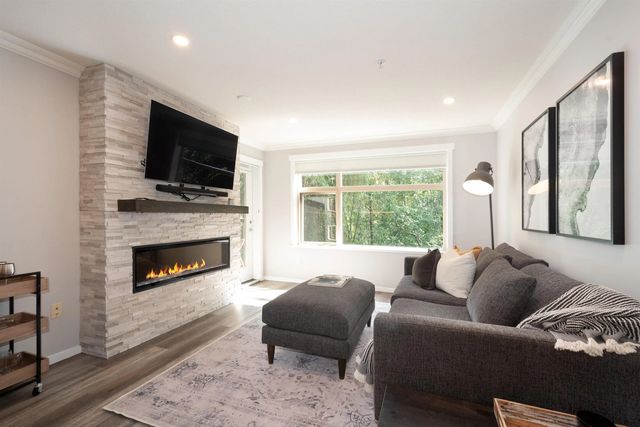 300 Klahanie Drive 204, Port Moody