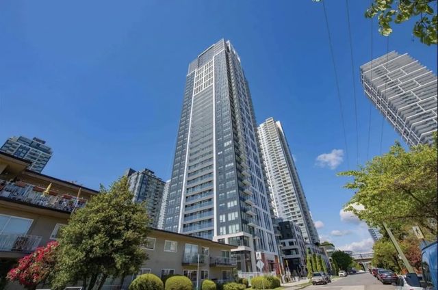 6537 Telford Avenue 2801, Burnaby