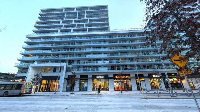 6328 No. 3 Road 820, Richmond